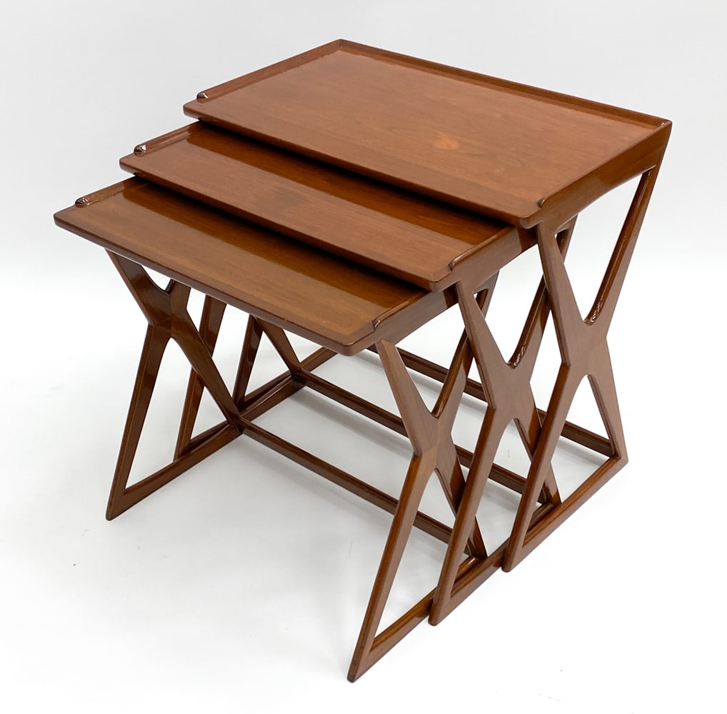 ICO PARISI ITALIAN WALNUT NESTING TABLES (1 of 12)