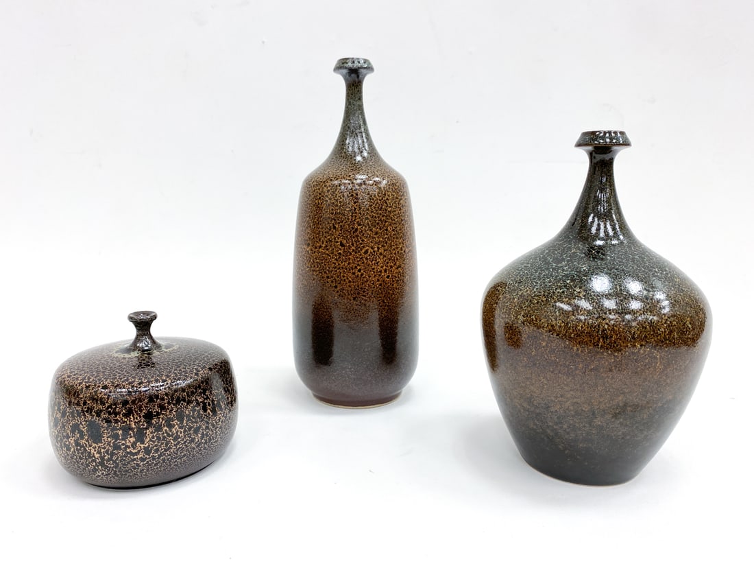 YNGVE BLIXT FOR HOGANAS SWEDISH VASE GROUPING (1 of 11)