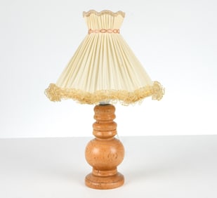 SWEDISH TURNED BRICH WOOD TABLE LAMP