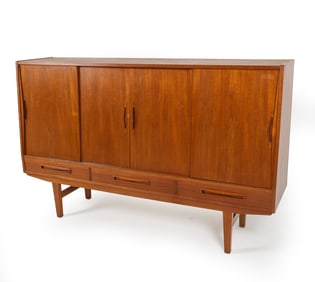 DANISH TEAK SIDEBOARD W/ DRYBAR C. 1960S
