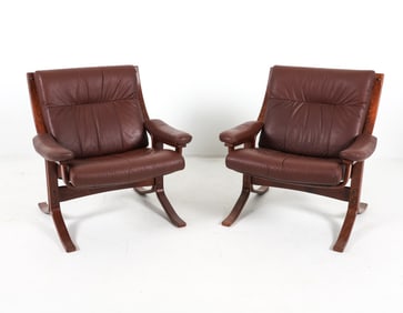 PAIR OF INGMAR RELLING STYLE BEECH LOUNGE CHAIRS