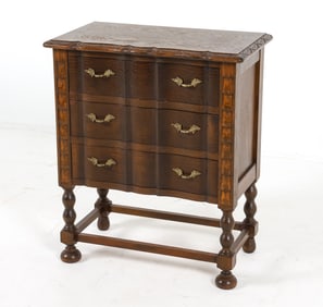 HENNING KAJERNULF STYLE OAK SIDE CHEST C. 1970S