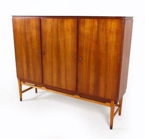 FINN JUHL STYLE DANISH TEAK SIDEBOARD C. 1960S