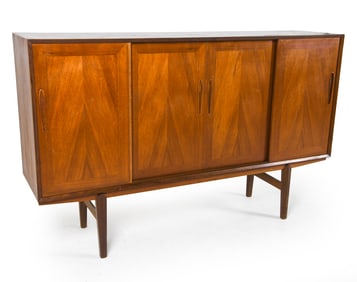JENSEN & HANSEN DANISH TEAK SIDEBOARD C. 1960S
