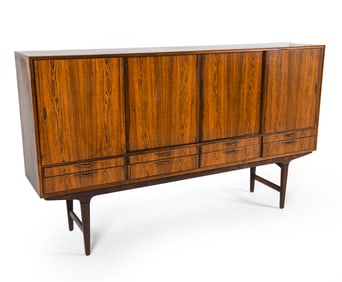 MID-CENTURY DANISH ROSEWOOD SIDEBOARD C. 1960S