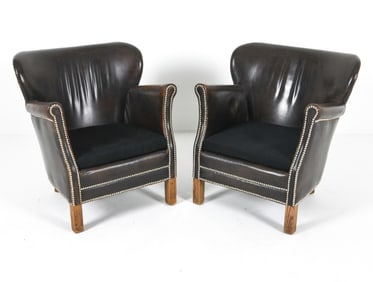PAIR OF ARTWOOD LEATHER LOUNGE 'PROFESSOR' CHAIRS