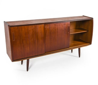 PMJ MID-CENTURY DANISH ROSEWOOD SIDEBOARD