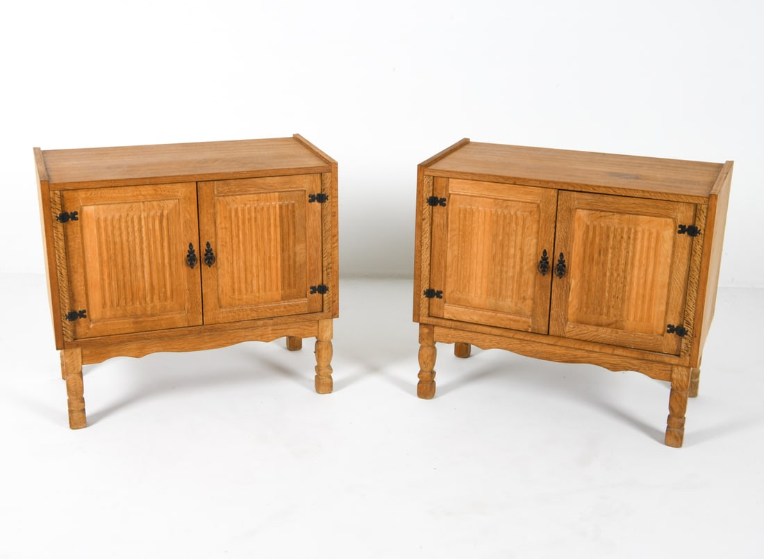 PAIR OF DANISH OAK CABINETS C. 1970S (1 of 20)
