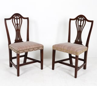 PAIR 19TH C. ANTIQUE FEDERAL STYLE MAHOGANY CHAIRS