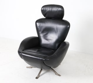 CASSINA 'DODO' BLACK LEATHER RECLINING CHAIR