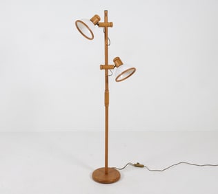 DUTCH STEINHAUER OAK FLOOR LAMP C. 1970S
