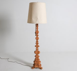 DUTCH OAK FLOOR LAMP C. 1950S