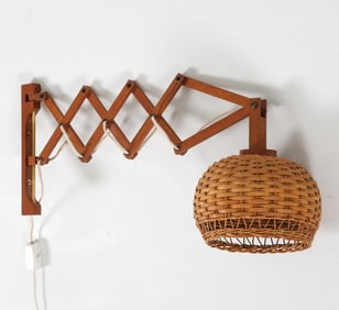 DUTCH TEAK WICKER SHADE SCISSOR WALL LAMP C. 1960S