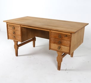 KJAERNULF STYLE DANISH OAK EXECUTIVE DESK C. 70S