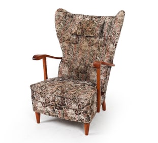 MID-CENTURY DANISH WINGBACK LOUNGE CHAIR C. 1940S