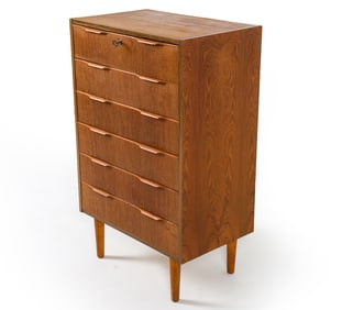 MID-CENTURY DANISH TEAK CHEST OF DRAWERS C. 1960S