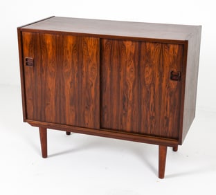 MID-CENTURY DANISH ROSEWOOD CREDENZA C. 1960S