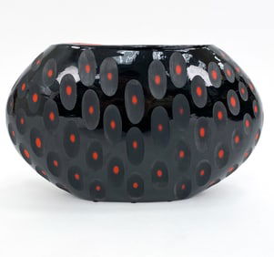 BLACK & RED MURANO STYLE CARVED GLASS VASE