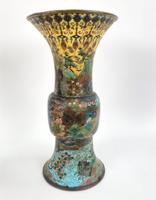 CHINESE FAMILLE NOIRE CLOISONNE ENAMEL VASE