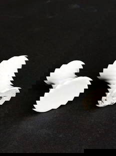ORIGINAL GEORGE NELSON FOR HERMAN MILLER PULLS: Pair of George Nelson for Herman Miller thin edge white ceramic pulls. For parts or replacement. Dimensions: H 1.5" x W 1" Condition: Wear consistent with age and use. One of them presents a minor cra