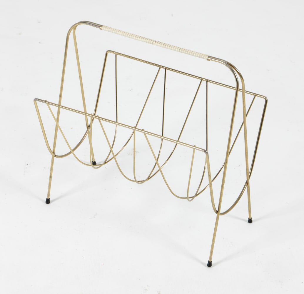 VINTAGE BRASS TONE MAGAZINE RACK C. 1960S (1 of 11)