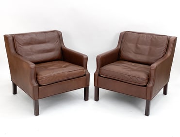 PAIR OF BORGE MOGENSEN STYLE LEATHER LOUNGE CHAIRS