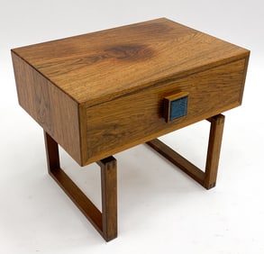 DANISH ROSEWOOD SIDE TABLE NIGHTSTAND C. 1960S