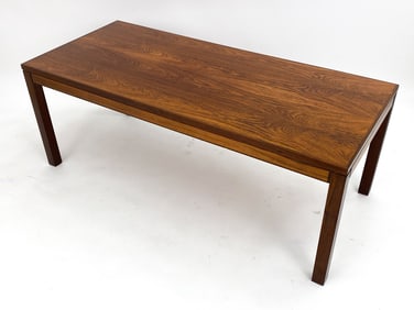MID-CENTURY DANISH ROSEWOOD COFFEE TABLE