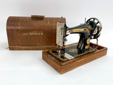 ANTIQUE SINGER MODEL 15K SEWING MACHINE