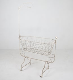 ANTIQUE VICTORIAN WROUGHT IRON BASSINET
