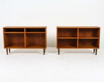PAIR OF DANISH TEAK BOOKCASES C. 1960S