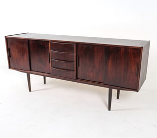 MID-CENTURY DANISH ROSEWOOD SIDEBOARD