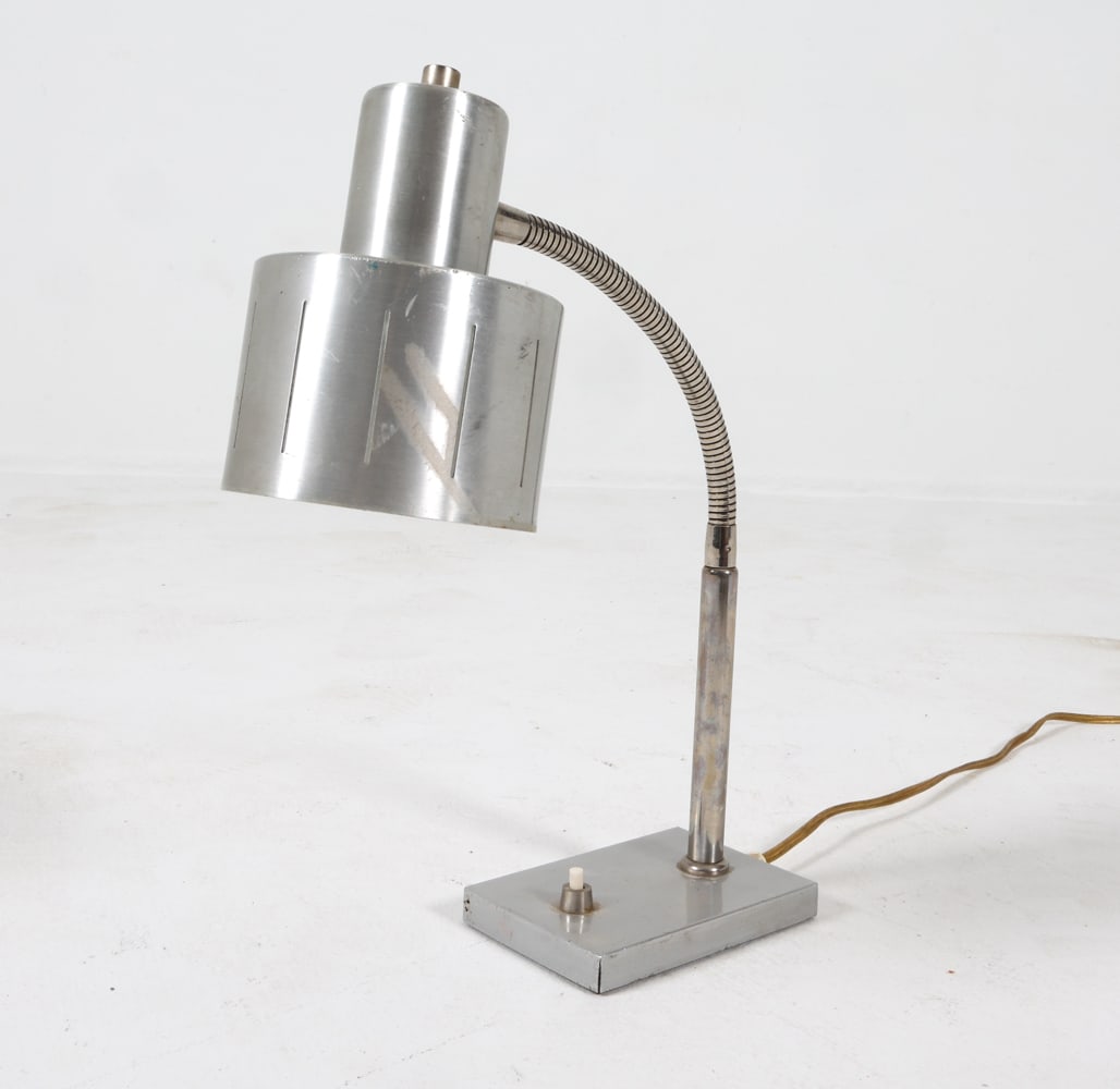 VIKTRA MID-CENTURY DANISH GOOSENECK TABLE LAMP (1 of 12)