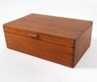 MID-CENTURY DANISH TEAK STORAGE BOX C. 1960S