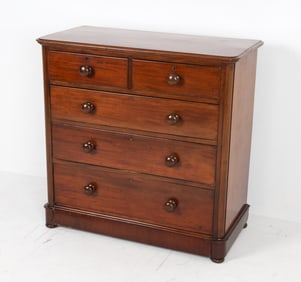 ANTIQUE MAHOGANY CHEST OF DRAWERS