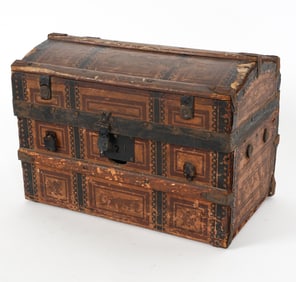 ANTIQUE MINIATURE TRUNK