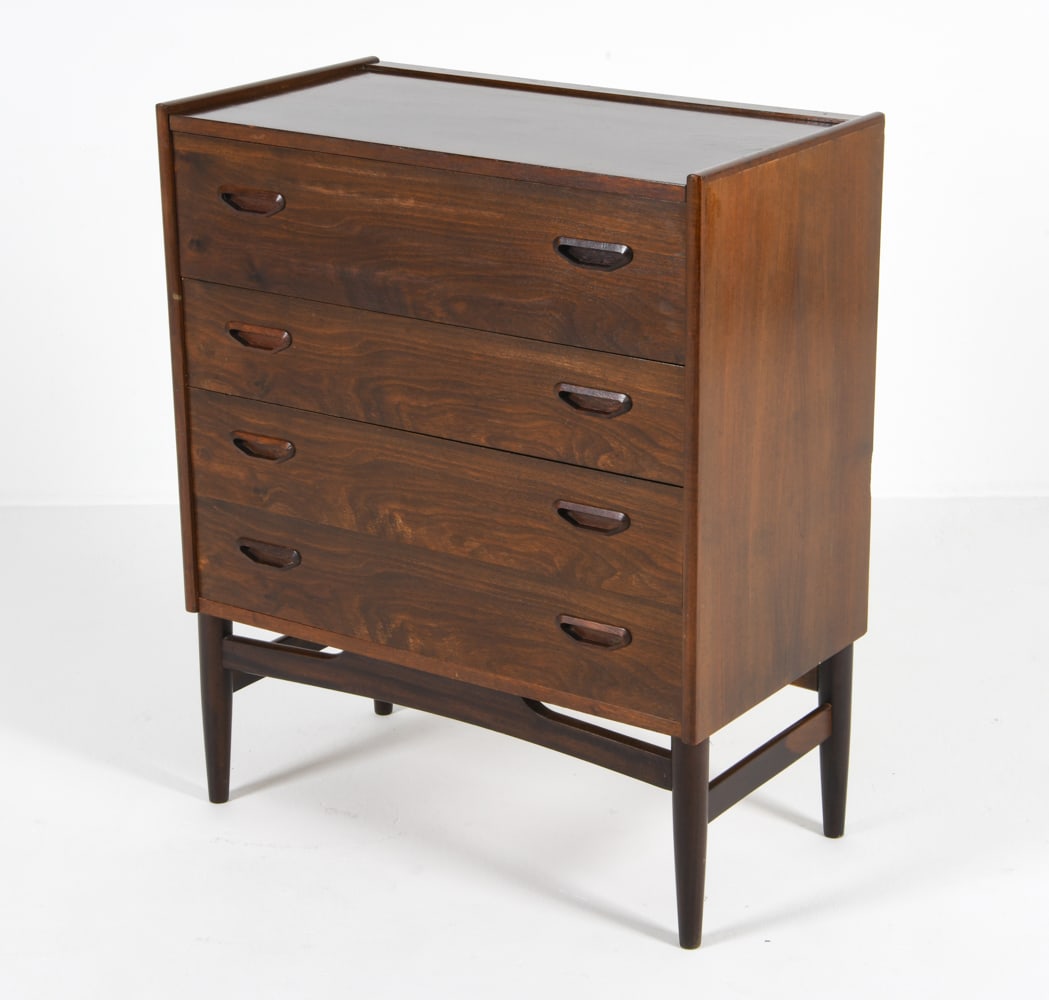 ARNE VODDER STYLE ROSEWOOD VANITY CHEST C. 1970S: Denmark. With lift up vanity mirror and drop down front, reveals smaller compartments. Dimensions: H 35" x W 29.25" x D 15.75" Condition: Moderate nicks and dings to edges. Scattered surface scratches
