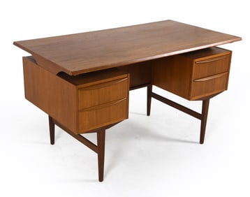 MID-CENTURY DANISH TEAK WRITING DESK C. 1960S