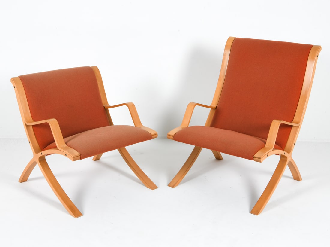 PAIR FRITZ HANSEN AX BEECH LOUNGE CHAIRS C. 1960S (1 of 16)
