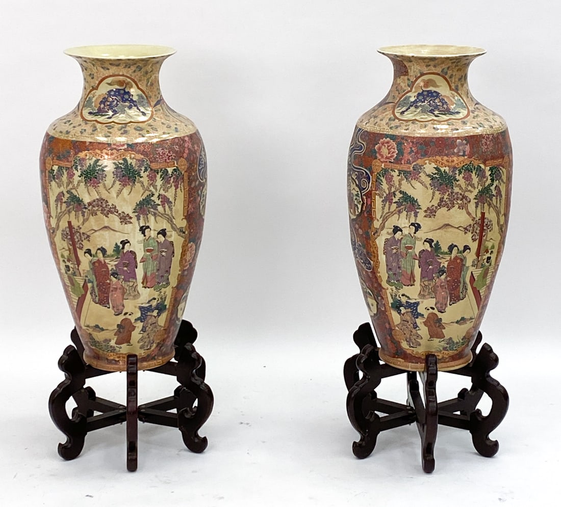 PAIR OF LARGE JAPANESE SATSUMA PORCELAIN VASES (1 of 12)