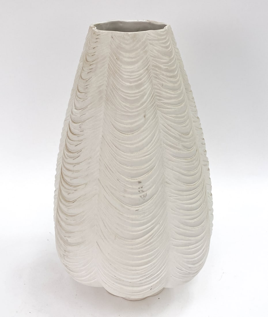 LARGE JONATHAN ADLER CERAMIC CHARADE DRAPE VASE (1 of 5)