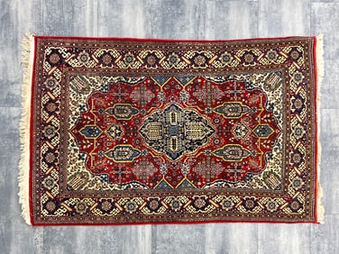 PERSIAN WOOL HAND WOVEN RUG