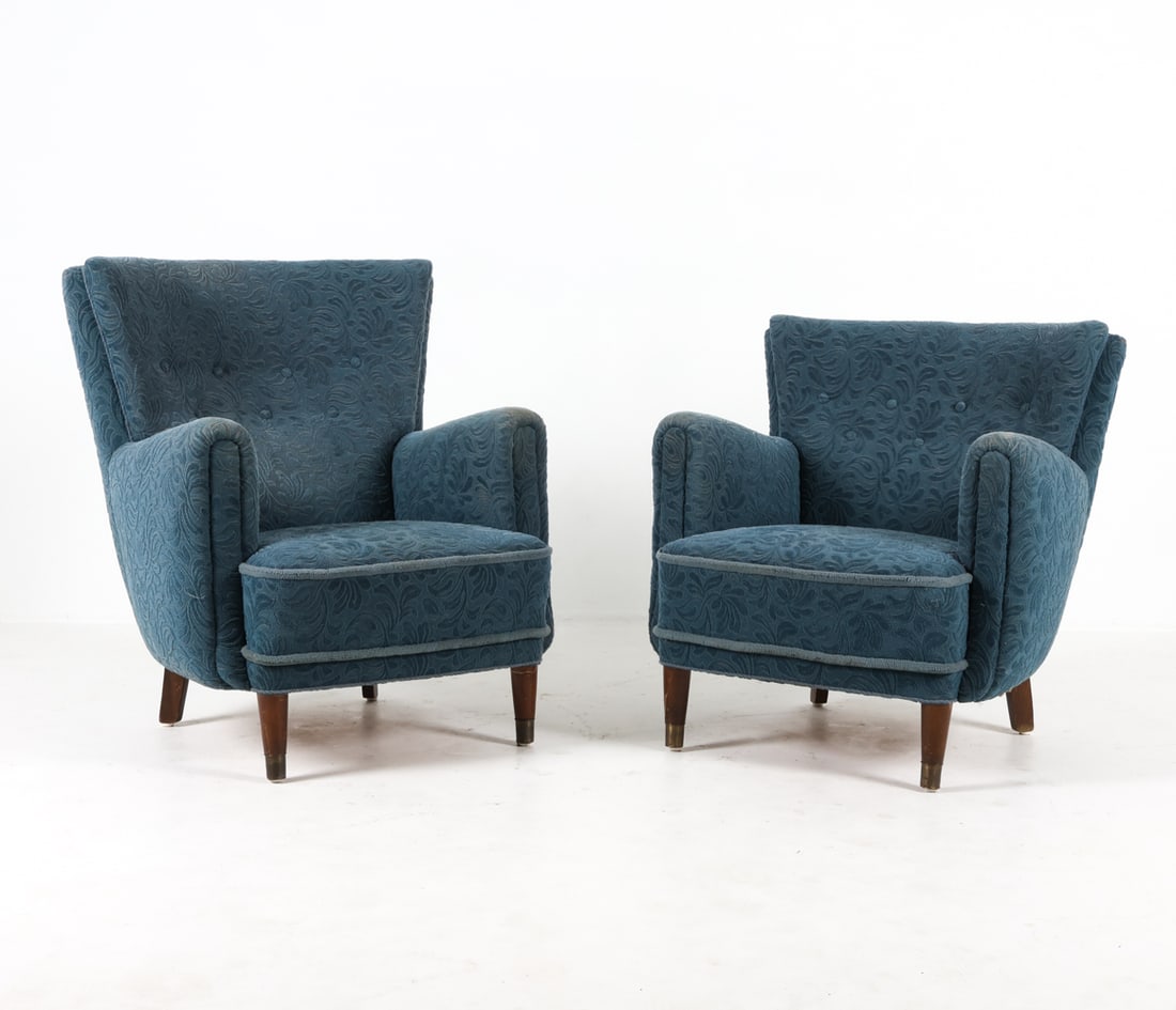 PAIR OF DANISH LOUNGE CHAIRS C. 1960S (1 of 16)