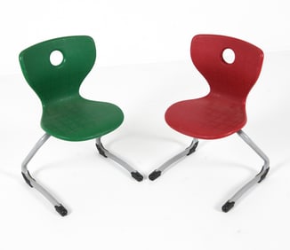 PAIR OF VERNER PANTAN CHILD CHAIRS C. 1960S