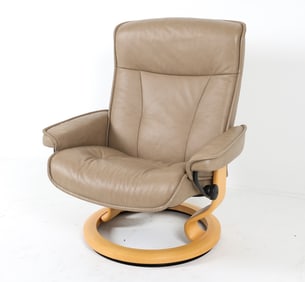 EKORNES STRESSLESS LEATHER RECLINING CHAIR