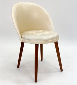 MID-CENTURY SCANDINAVIAN VANITY CHAIR