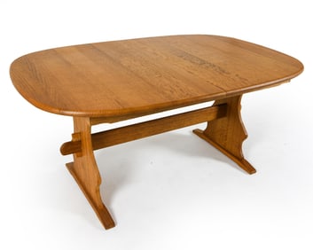 KAJERNULF STYLE DANISH OAK EXPANDING DINING TABLE