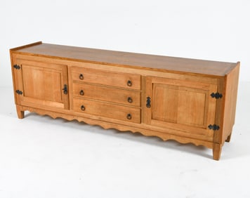 KJAERNULF STYLE DANISH OAK SIDEBOARD C. 1970S