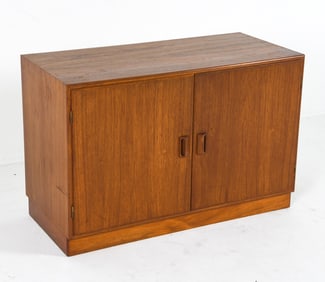 BORGE MOGENSEN DANISH TEAK CREDENZA CABINET 1960S
