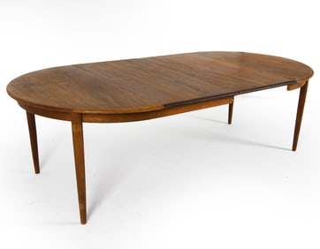 MID-CENTURY DANISH TEAK EXPANDING TABLE C. 1960S